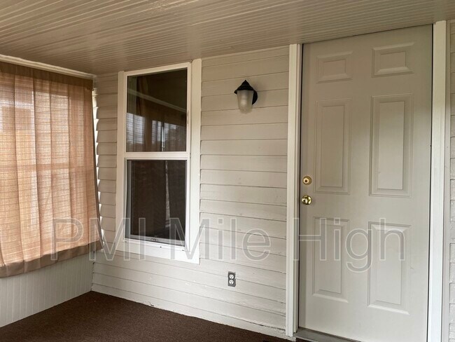 Foto del edificio - 228 Emery St
