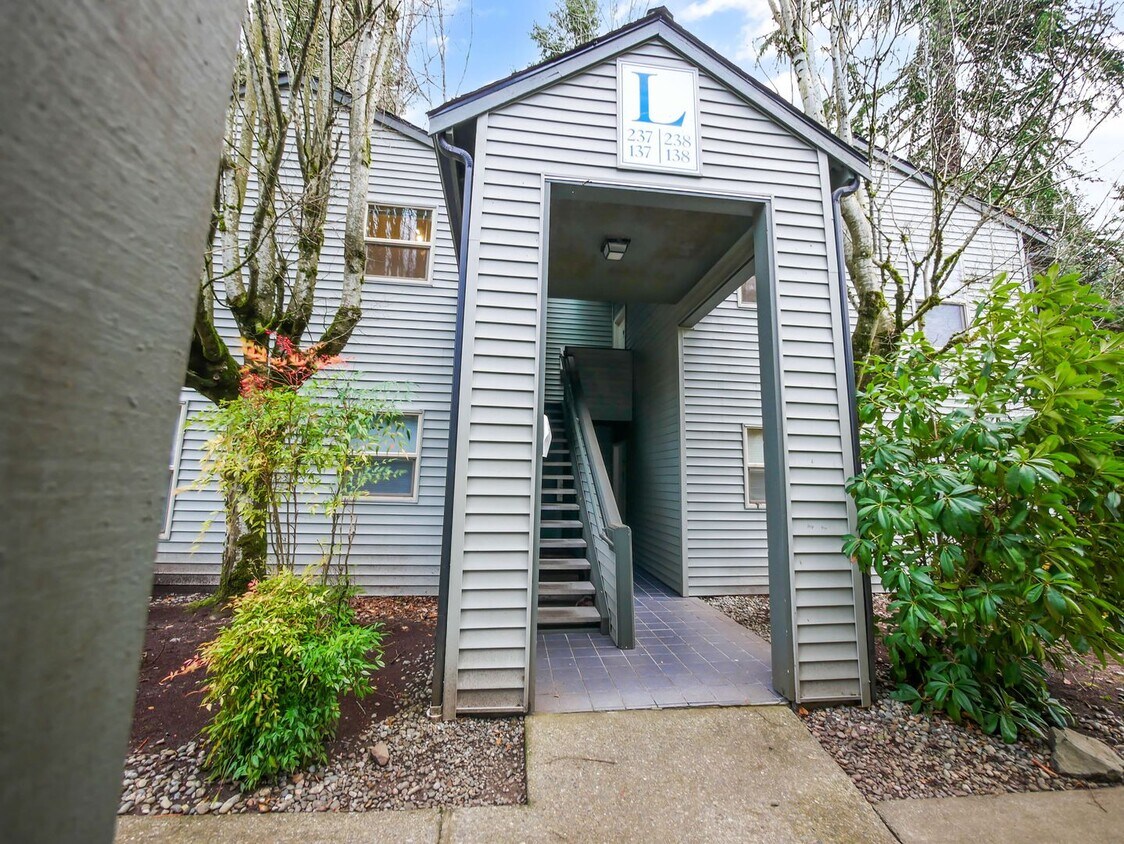 Primary Photo - 2 Beds and 2 Baths Exceptional Condo is Av...