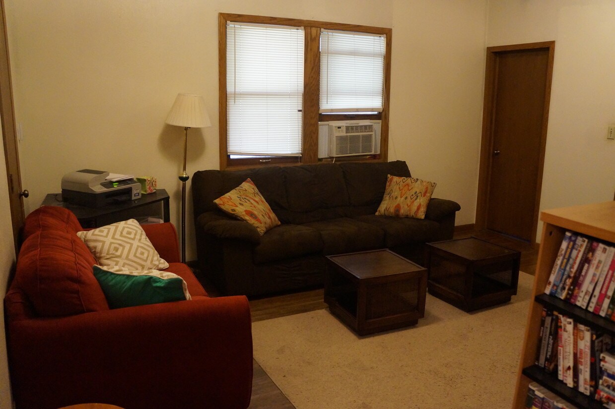 Foto principal - 815 W 26th St
