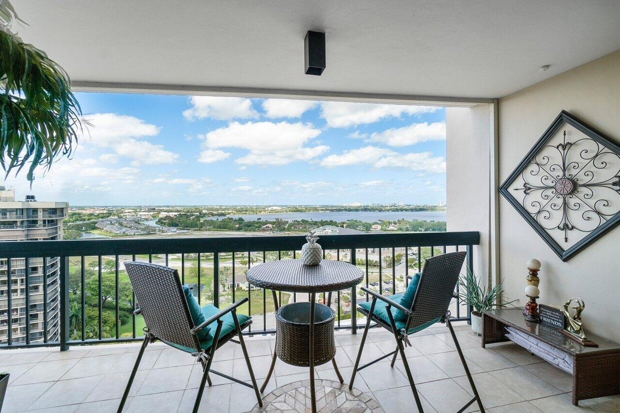 2425 Presidential Way Unit Penthouse 1, West Palm Beach, FL 33401 Condo for Rent in West Palm