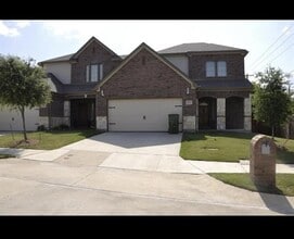Building Photo - 3713 Pearl Trail Dr
