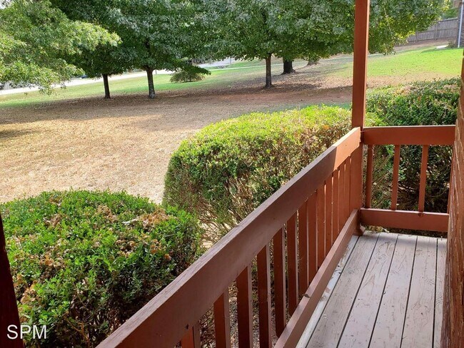 Foto del edificio - 3 br, 2 bath House - 108 Oldwood Road NE