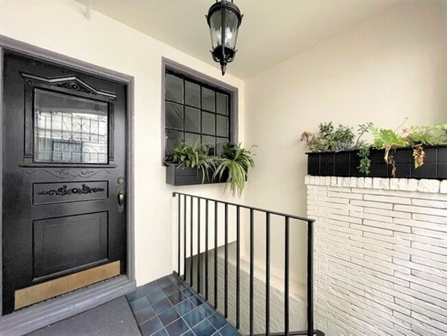 Photo - 5 Fella Pl Apartment