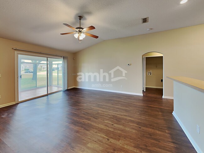 Foto del edificio - 7536 Plantation Bay Drive
