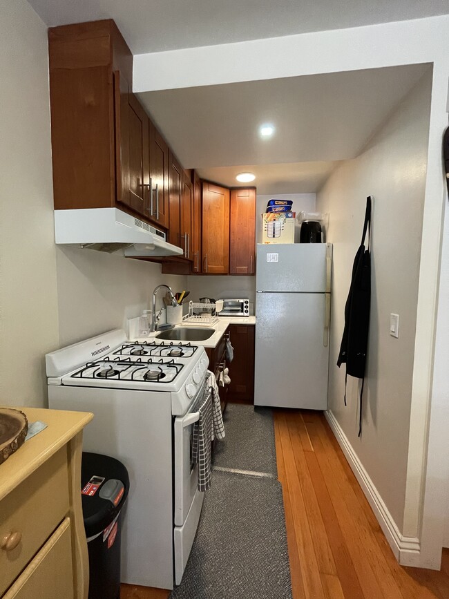 Foto del edificio - 1532 Milvia St