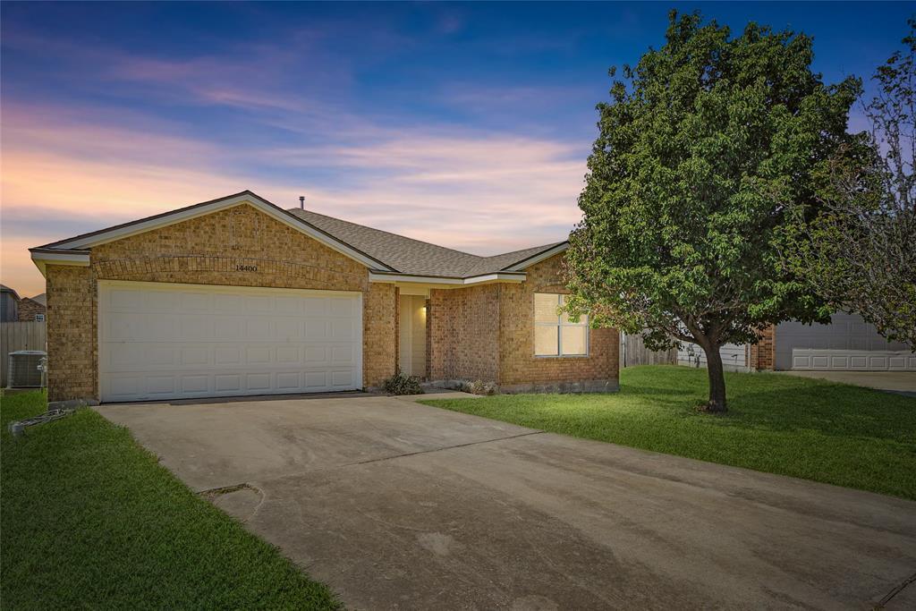 Foto principal - 14400 Martial Eagle Dr
