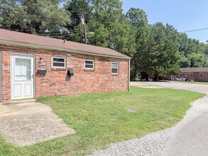 Building Photo - 7800 Maris Rd