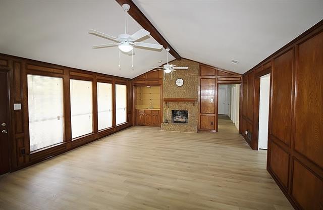 Building Photo - 6014 Lakeshore Dr