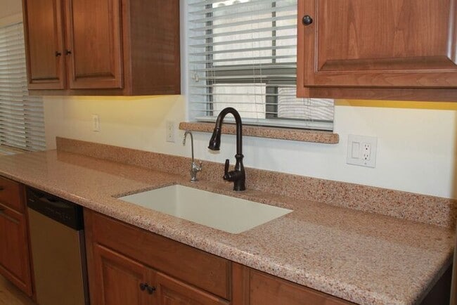 Foto del edificio - Adorable 3 Bedroom in Pecan Creek South