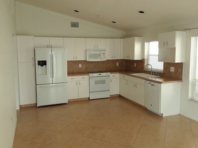 Foto del edificio - 9636 Tavernier Dr