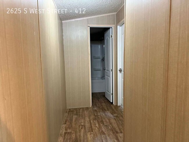 Foto del edificio - 2625 S West St