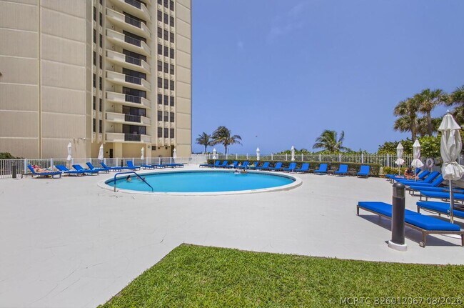 Foto del edificio - 2800 N Ocean Dr