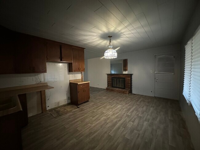 Foto del edificio - 1503 Eastview Ave