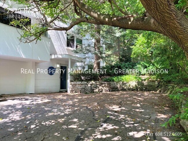 Foto del edificio - Incredibly unique rental home opportunity ...