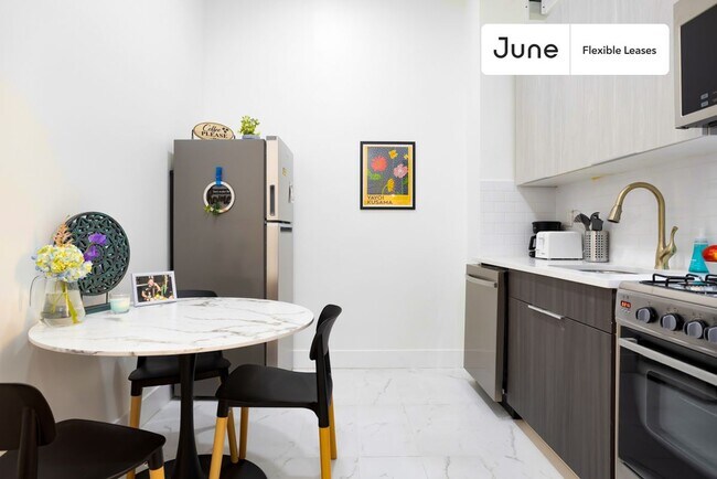 Foto del edificio - Prime ROOM at The Park Avenue House