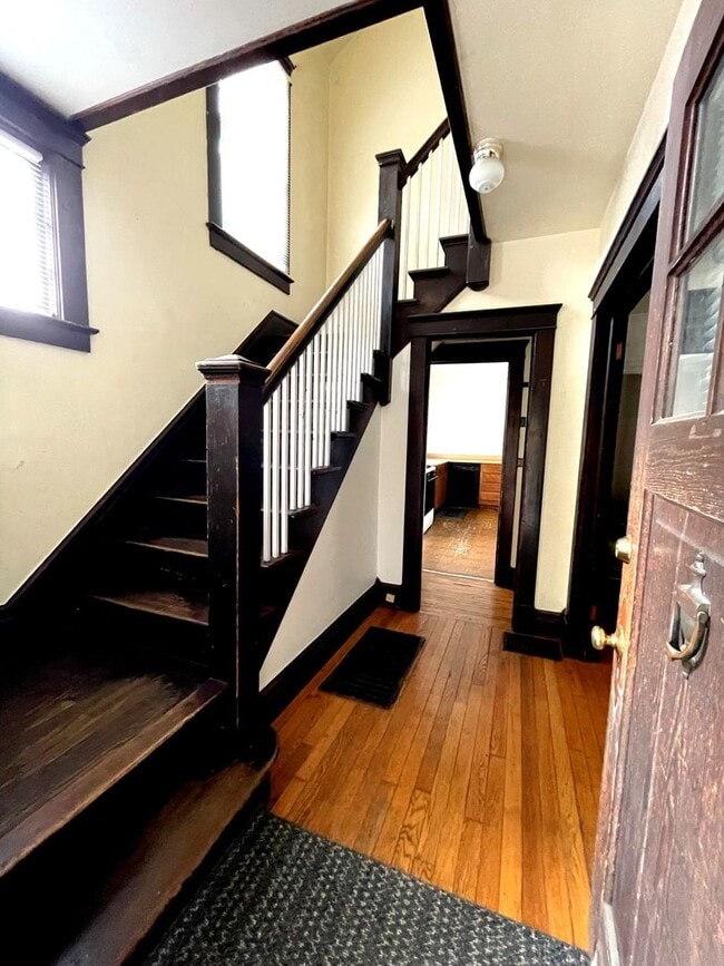 Foto del edificio - 1011 Vaughn St