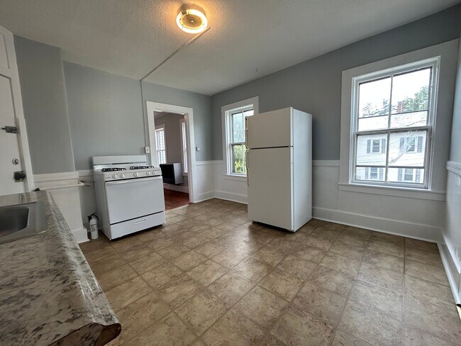Kitchen - 174 Church St