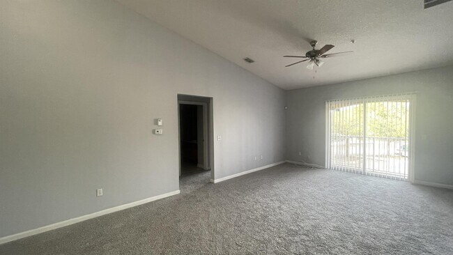 Foto del edificio - 3670 Kirkpatrick Cir