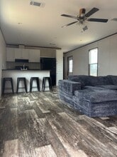 Building Photo - 378 Antley Rd