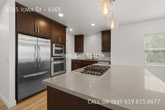 Building Photo - 4565 Iowa St