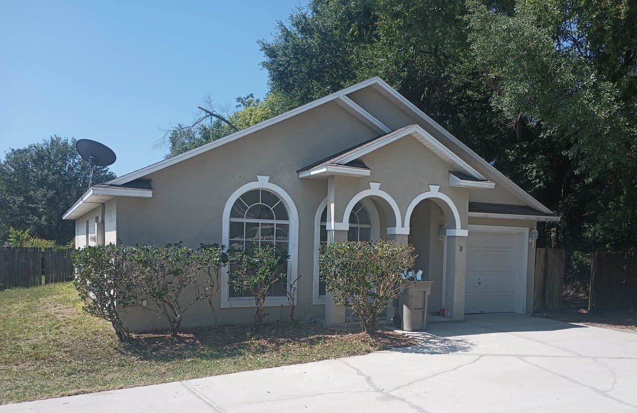 Primary Photo - 1277 Sheeler Hills Dr