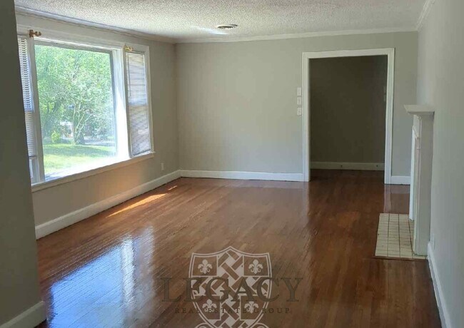 Foto del edificio - 312 Bowwood Dr