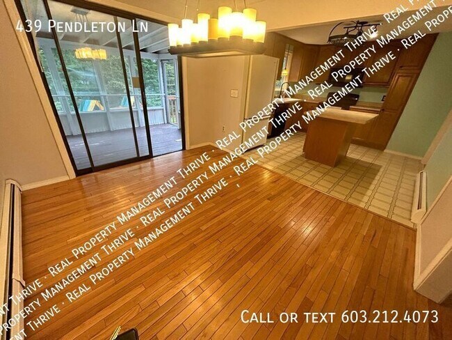 Building Photo - 3 BR 2 BA on a large secluded lot