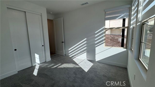 Foto del edificio - 5241 Solace Dr