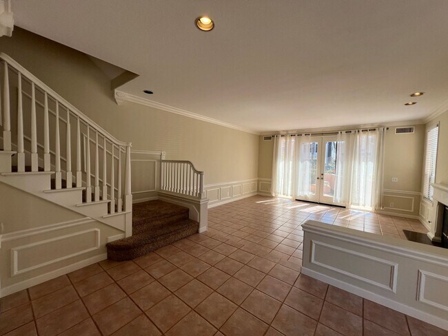 Foto del edificio - 3 Blocks To The Beach! 3 Bedroom 3.5 Bath ...