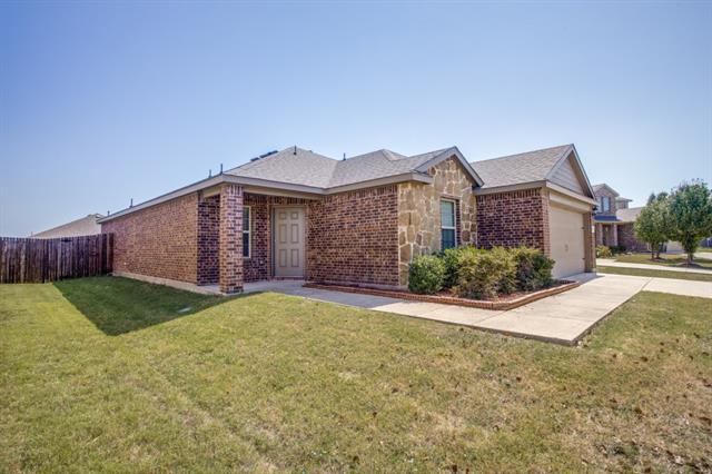 Primary Photo - 1205 Savannah Ridge Dr