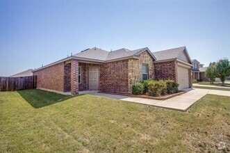Building Photo - 1205 Savannah Ridge Dr