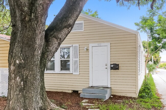 Foto del edificio - 532 S K St