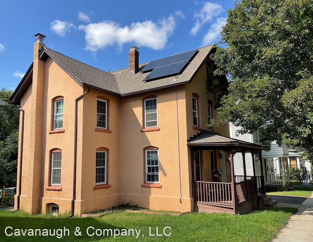 16 Evergreen Ave, Middletown, CT 06457 House Rental in Middletown, CT