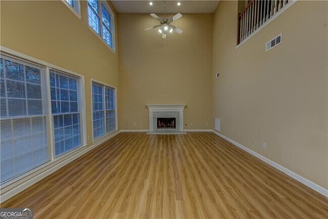Building Photo - 1429 Oglethorpe Dr