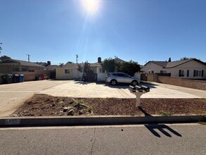 Building Photo - 556 Myrtle Ave