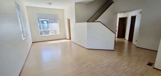 Foto del edificio - 13806 Chambana Pl NW