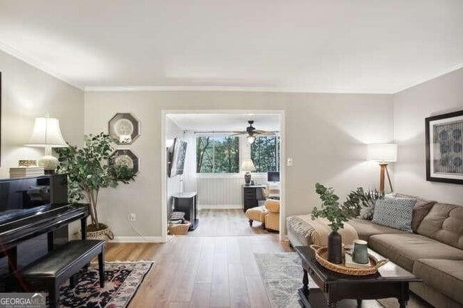 Building Photo - 109 Maison Pl NW