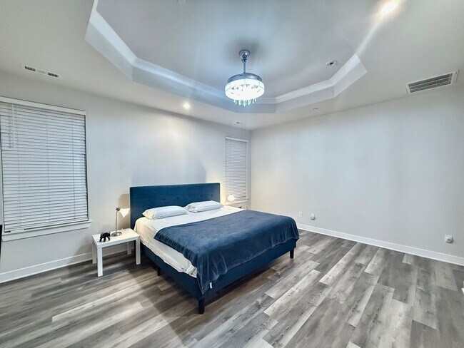 Foto del edificio - 1040 Oglethorpe Dr