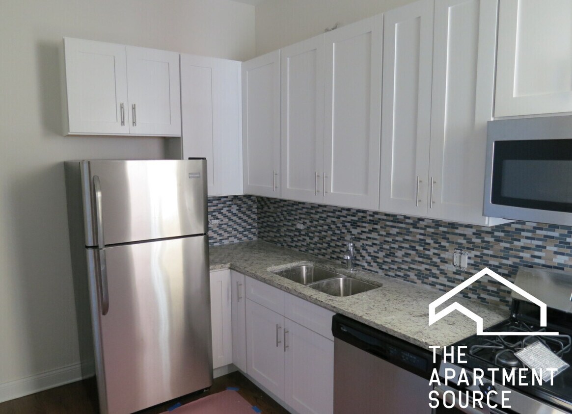 Foto principal - 1656 W Erie St
