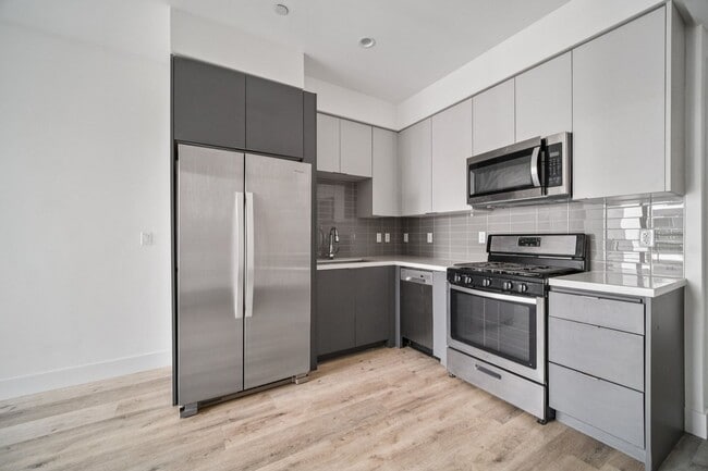 Interior Photo - Destination NoHo