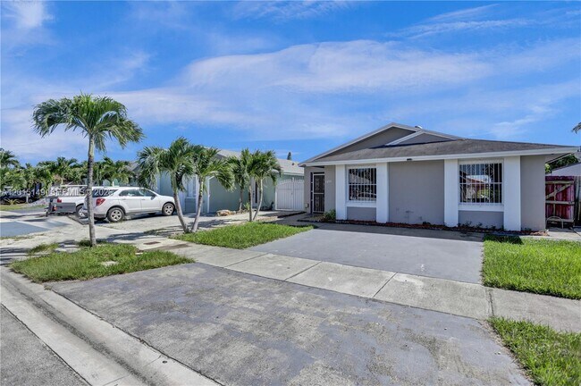 Foto del edificio - 11854 SW 210th St