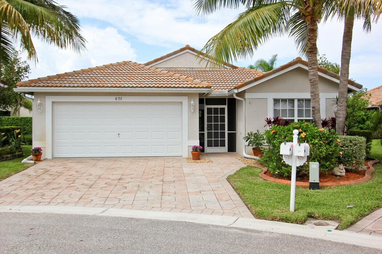 Primary Photo - 8711 Treasure Cay