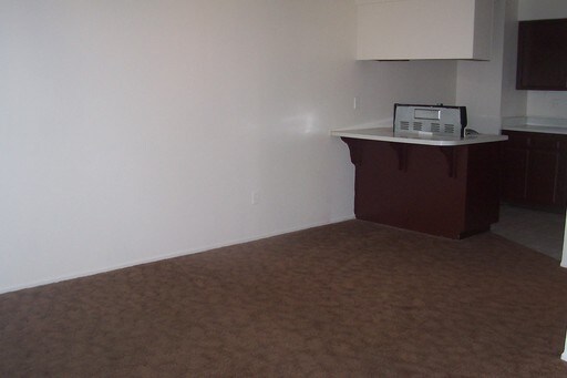 Building Photo - 1230 Flower St