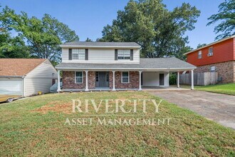 Building Photo - 3108 Wickham Dr