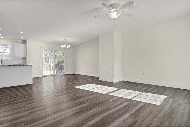 Foto del edificio - Cozy 3-Bedroom Home in Belvedere Plantation