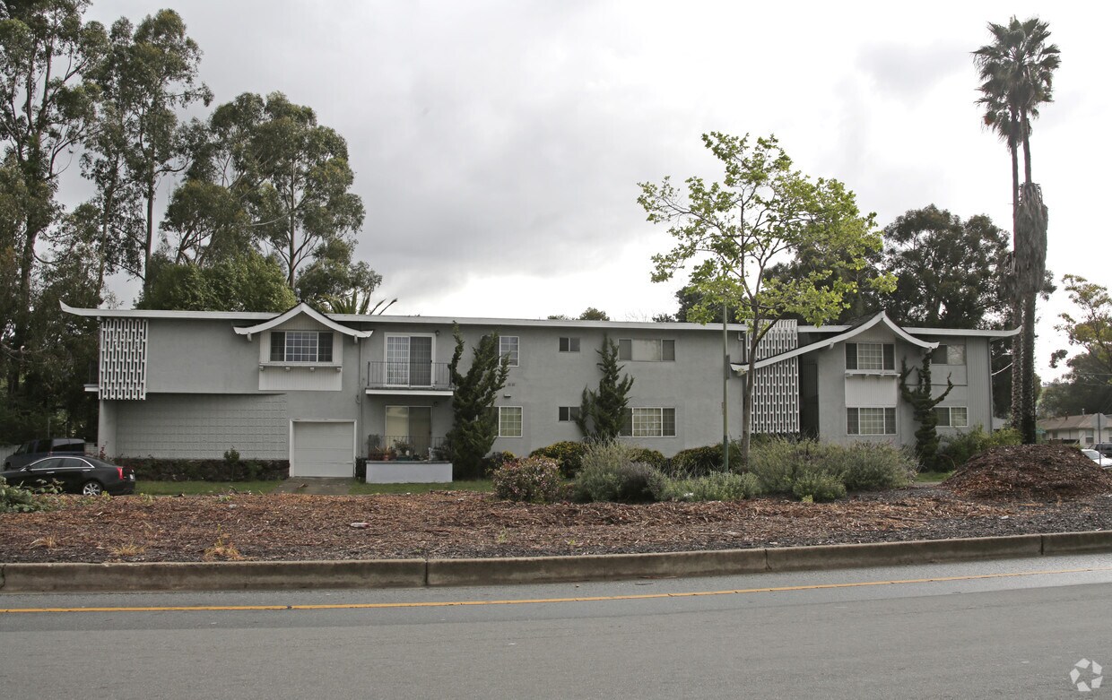 Foto del edificio - Terrace Apartments