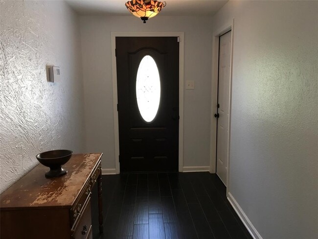 Building Photo - 723 Red Rock Canyon Dr