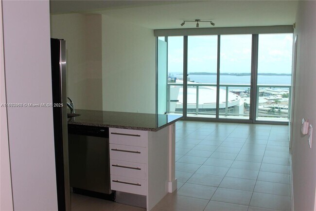 Building Photo - 888 Biscayne Blvd