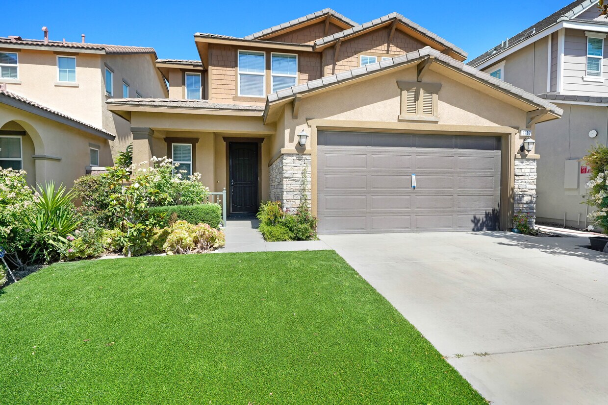 Primary Photo - 7787 Horizon St