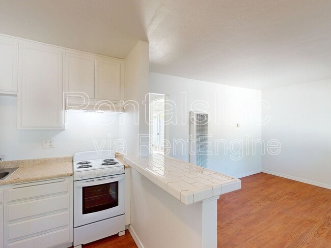 Building Photo - 15449 Marty Dr